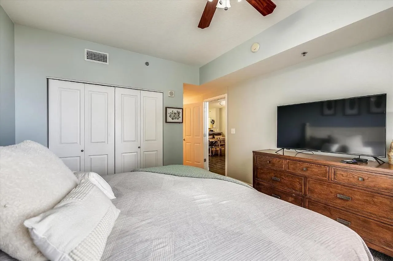 Shores Of Panama 328 - Low Floor Huge 3 Bedroombunk Room, Reserved Parking, Condo Panama City Beach United States